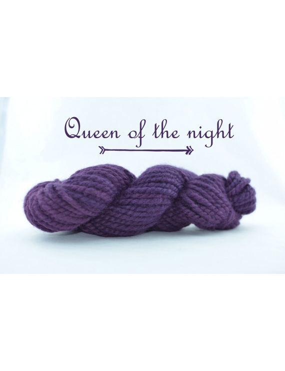 "Queen of the Night" Fil Super Bulky 100 % baby Alpaga