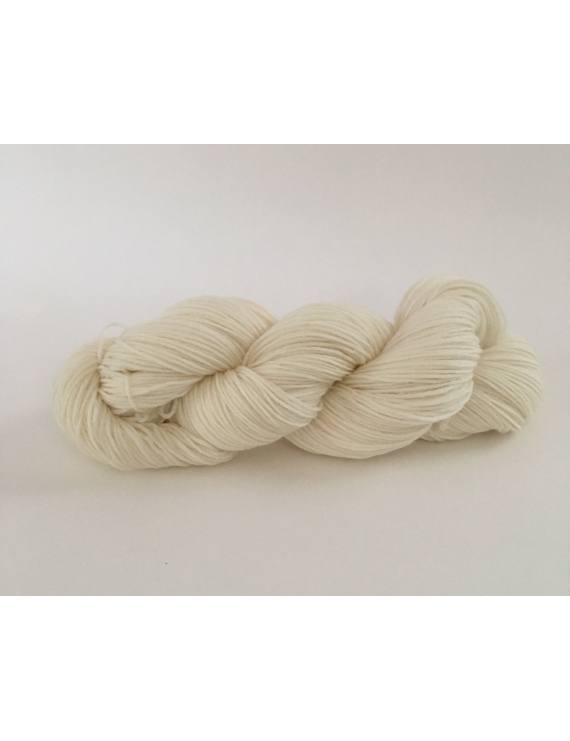 Falkland Islands Organic Yarn non Superwash 75%  & 25% Silk