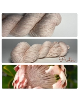"Protea" Fil Fingering 100% Baby Alpaga